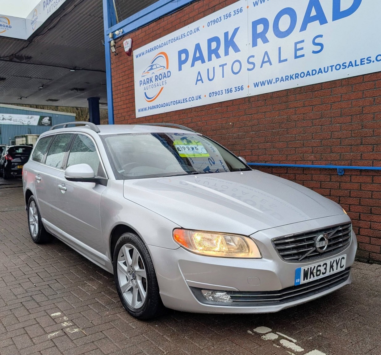 Used Volvo V70 2013 for sale - 77303628: Photo 4