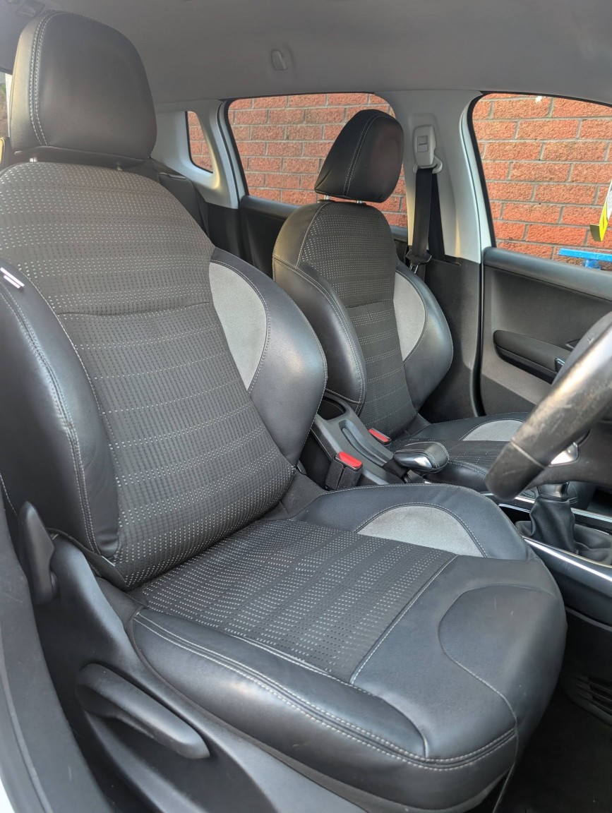 Used Peugeot 2008 2014 for sale - 77008068: Photo 17