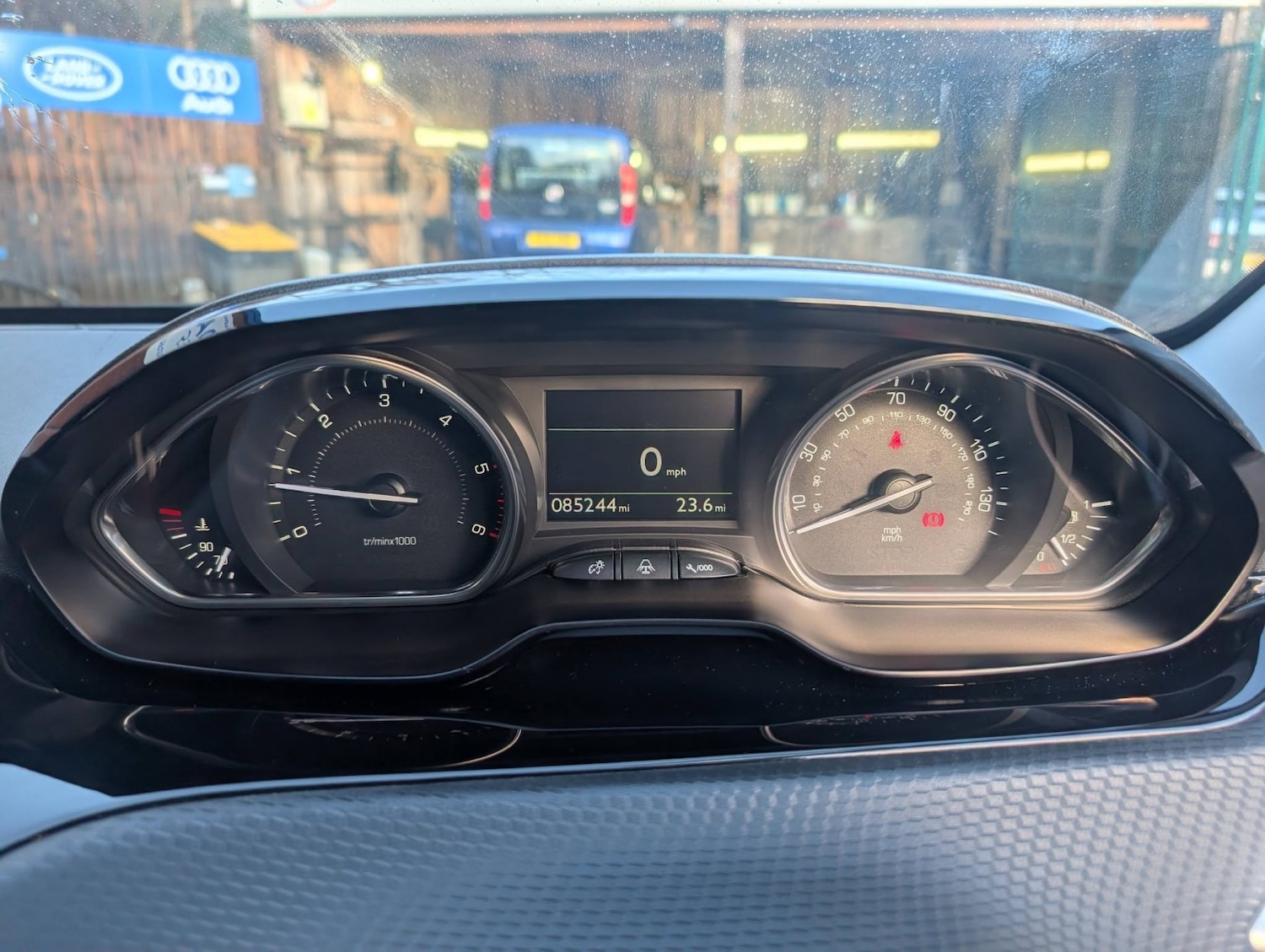 Used Peugeot 2008 2014 for sale - 77008068: Photo 37