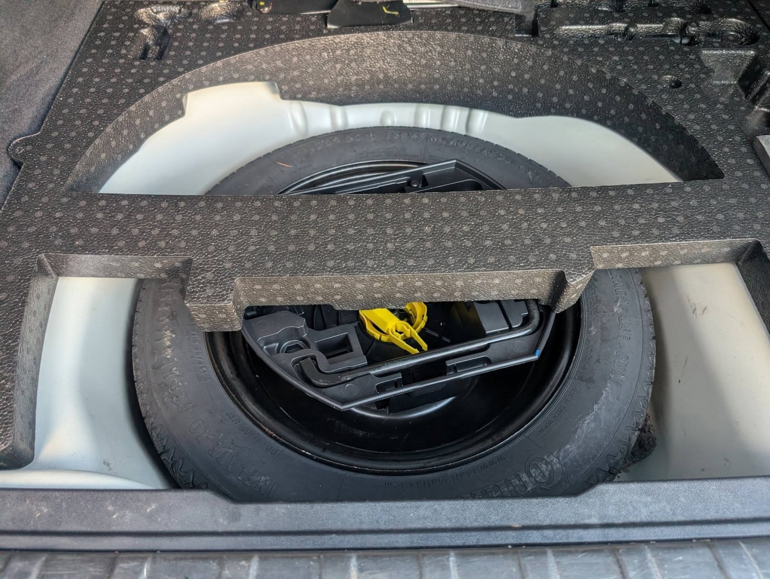 Used Peugeot 2008 2014 for sale - 77008068: Photo 39