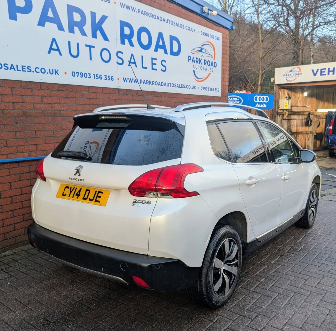 Used Peugeot 2008 2014 for sale - 77008068: Photo 5