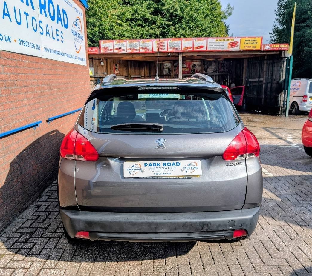 Used Peugeot 2008 2015 for sale - 76769377: Photo 7
