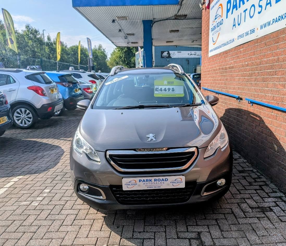 Used Peugeot 2008 2015 for sale - 76769377: Photo 8