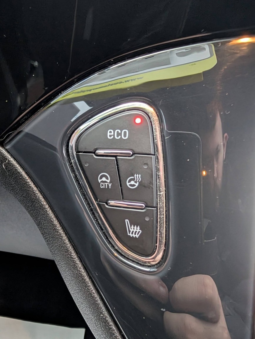 Used Vauxhall Corsa 2015 for sale - 76935351: Photo 25