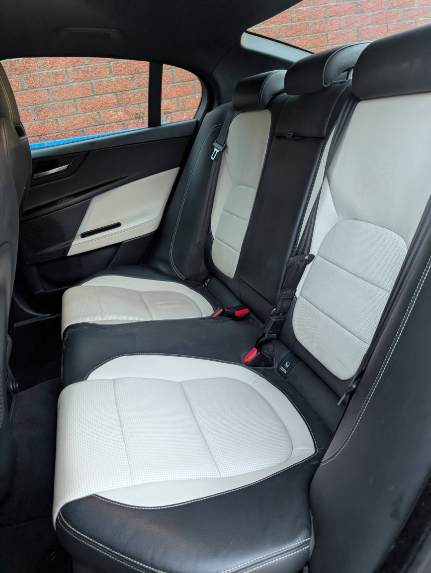 Used Jaguar XE 2016 for sale - 77083310: Photo 22