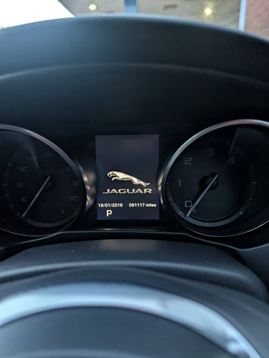 Used Jaguar XE 2016 for sale - 77083310: Photo 53