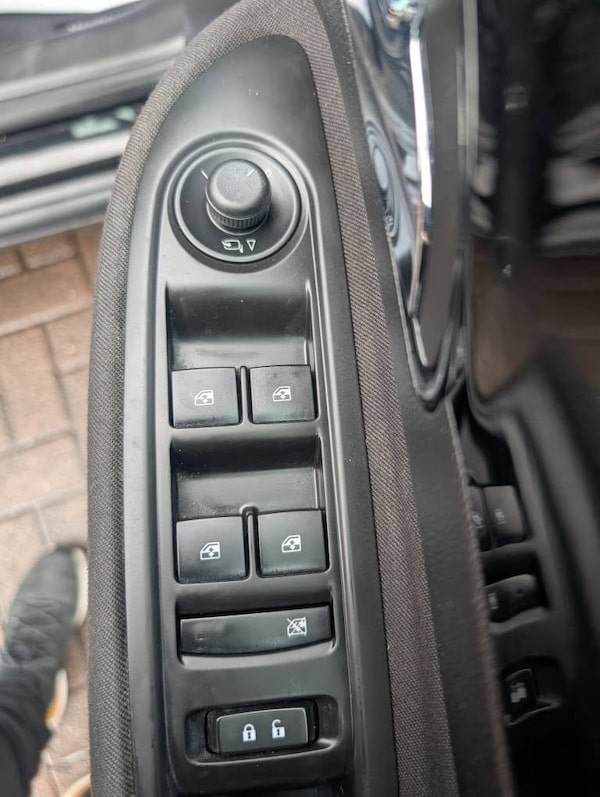 Used Vauxhall Mokka X 2017 for sale - 76246081: Photo 25