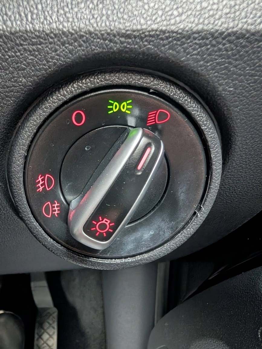 Used SEAT Mii 2012 for sale - 76497452: Photo 26