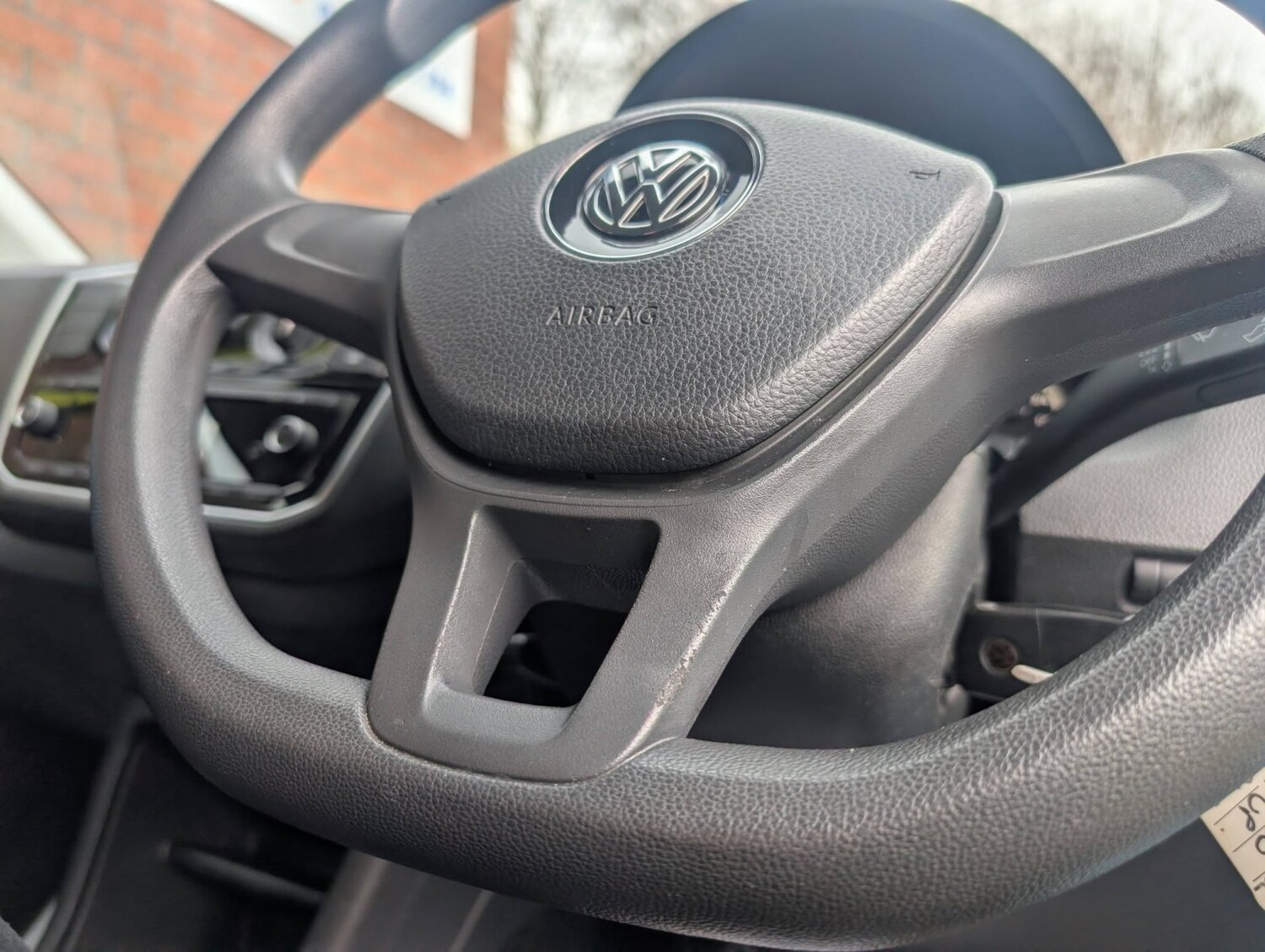 Used Volkswagen up! 2017 for sale - 77813131: Photo 23