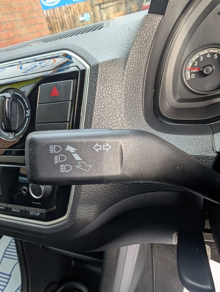 Used Volkswagen up! 2017 for sale - 77813131: Photo 24