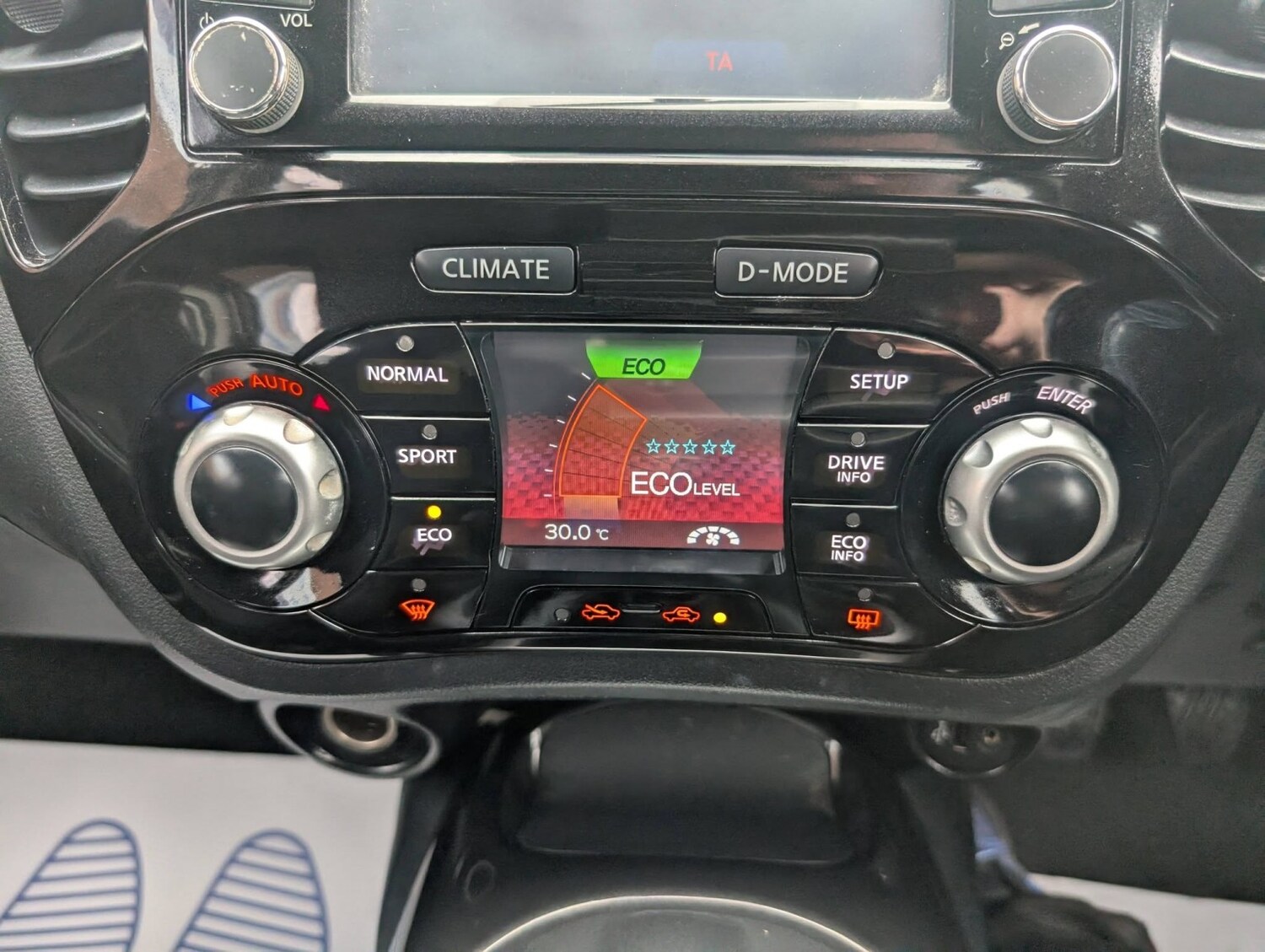 Used Nissan Juke 2013 for sale - 78155346: Photo 27