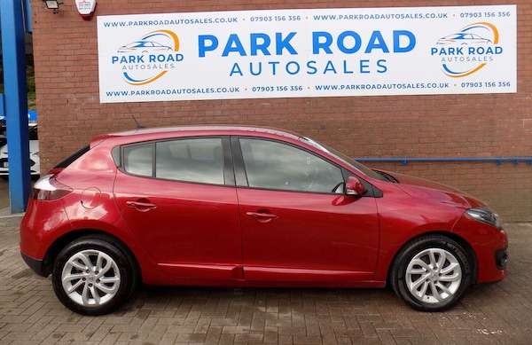 Used Renault Megane 2015 for sale - 74562242: Photo 4