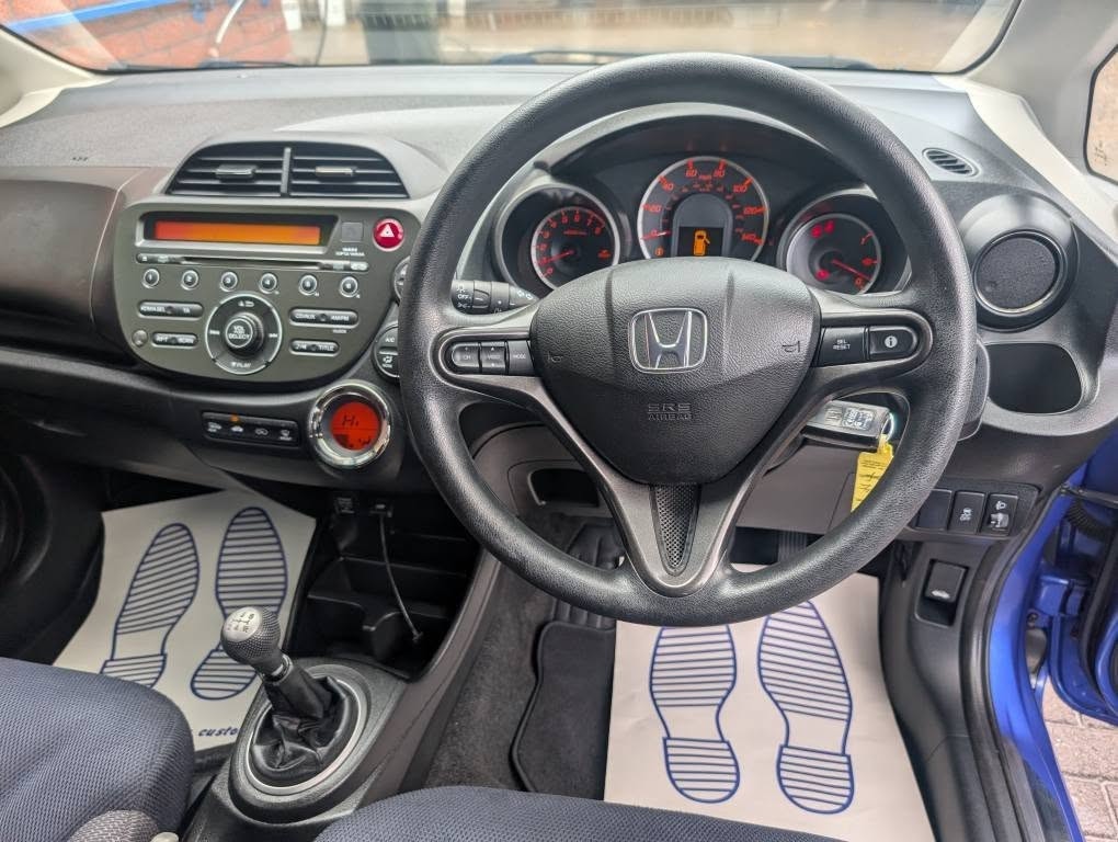 Used Honda Jazz 2012 for sale - 76794097: Photo 16