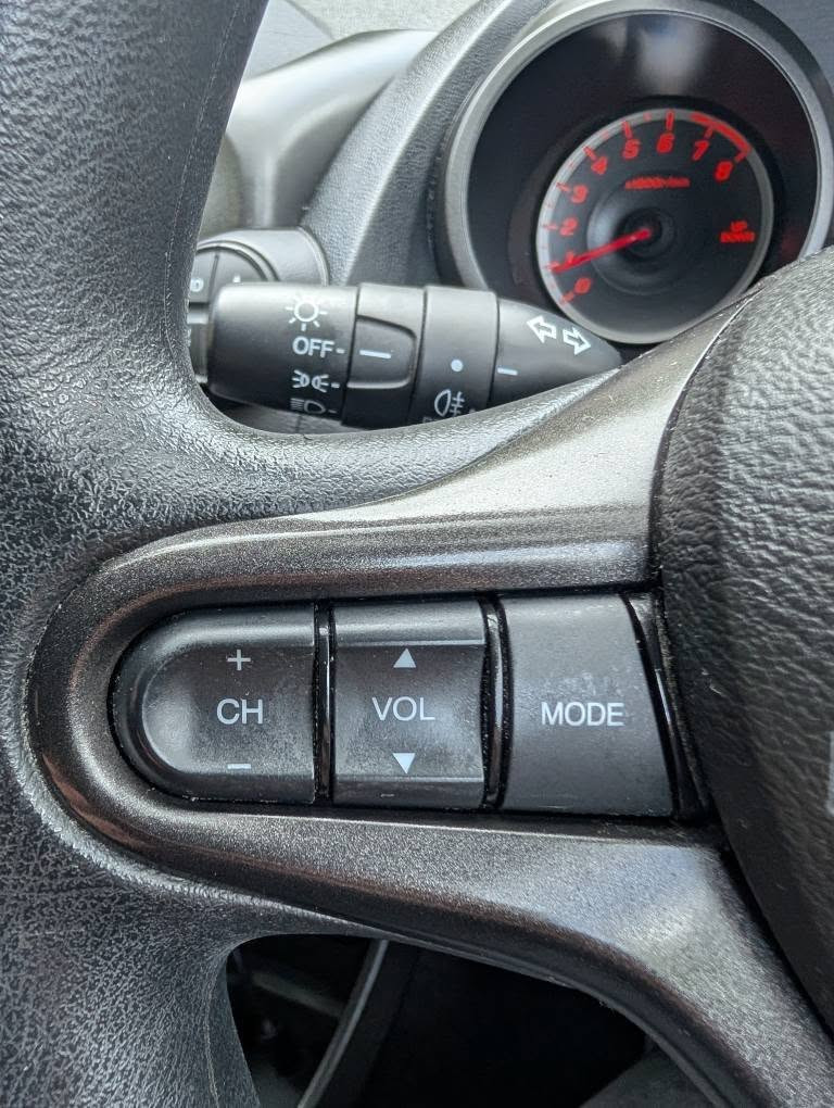 Used Honda Jazz 2012 for sale - 76794097: Photo 18