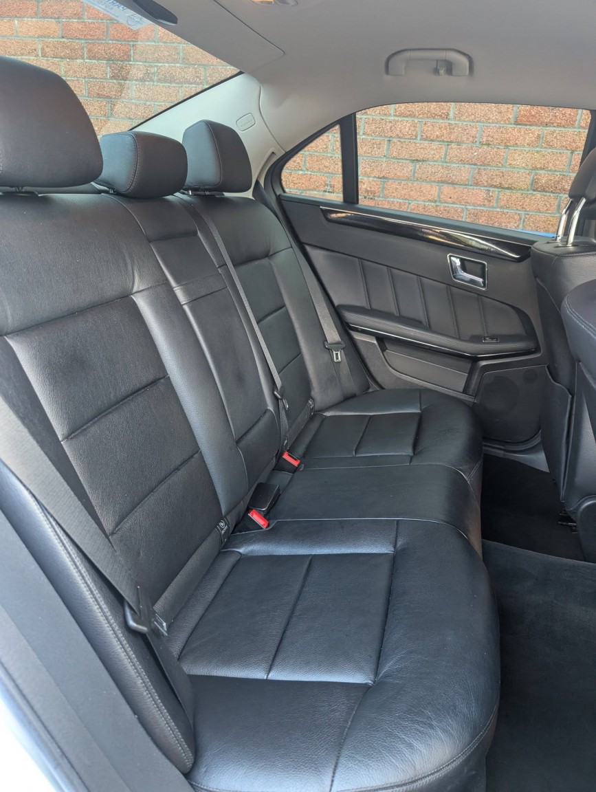 Used Mercedes-Benz E Class 2011 for sale - 77709033: Photo 22