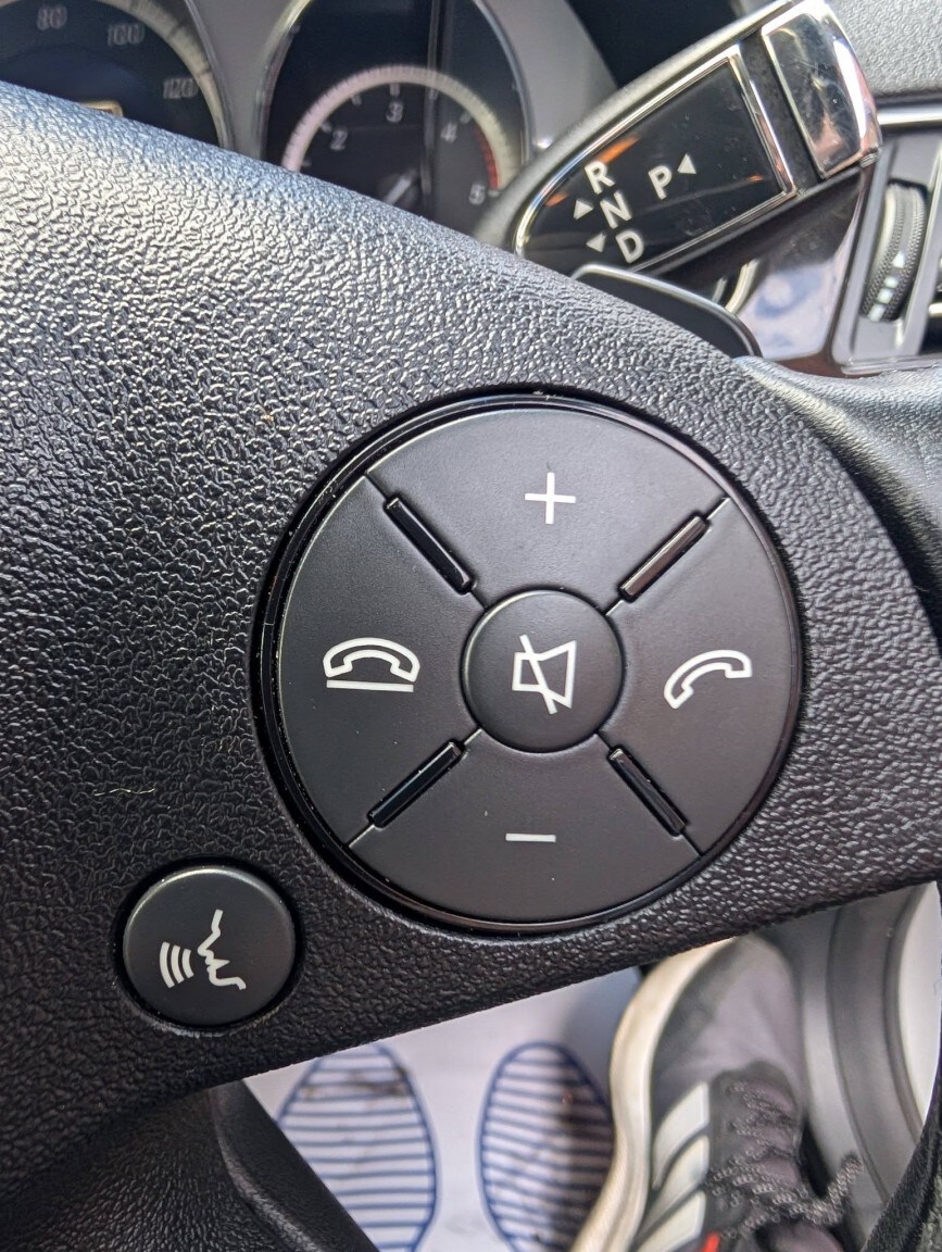 Used Mercedes-Benz E Class 2011 for sale - 77709033: Photo 32