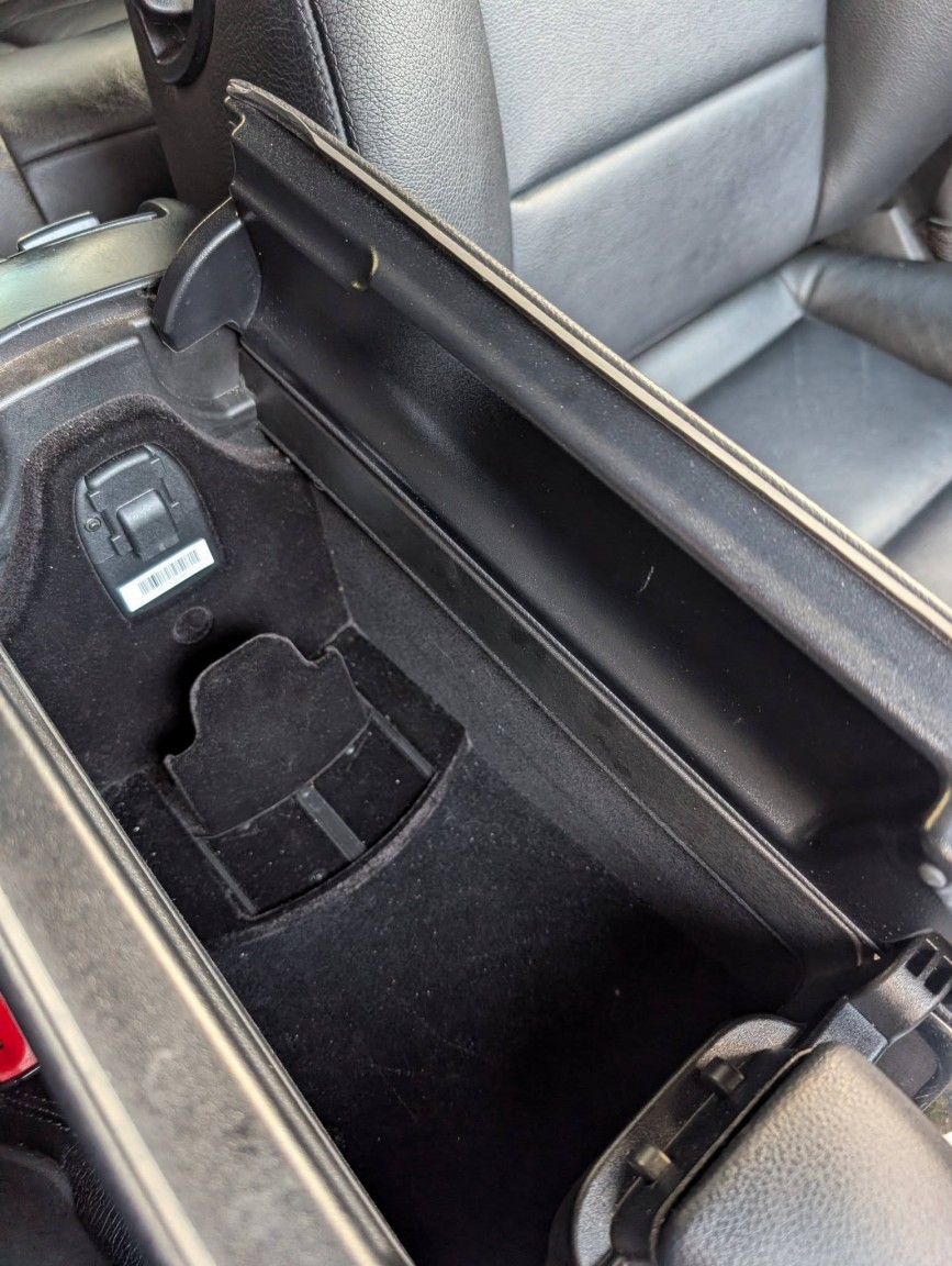 Used Mercedes-Benz E Class 2011 for sale - 77709033: Photo 38