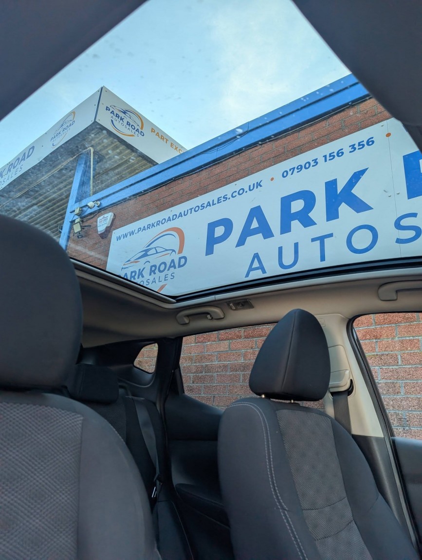 Used Nissan Qashqai 2015 for sale - 77997201: Photo 18