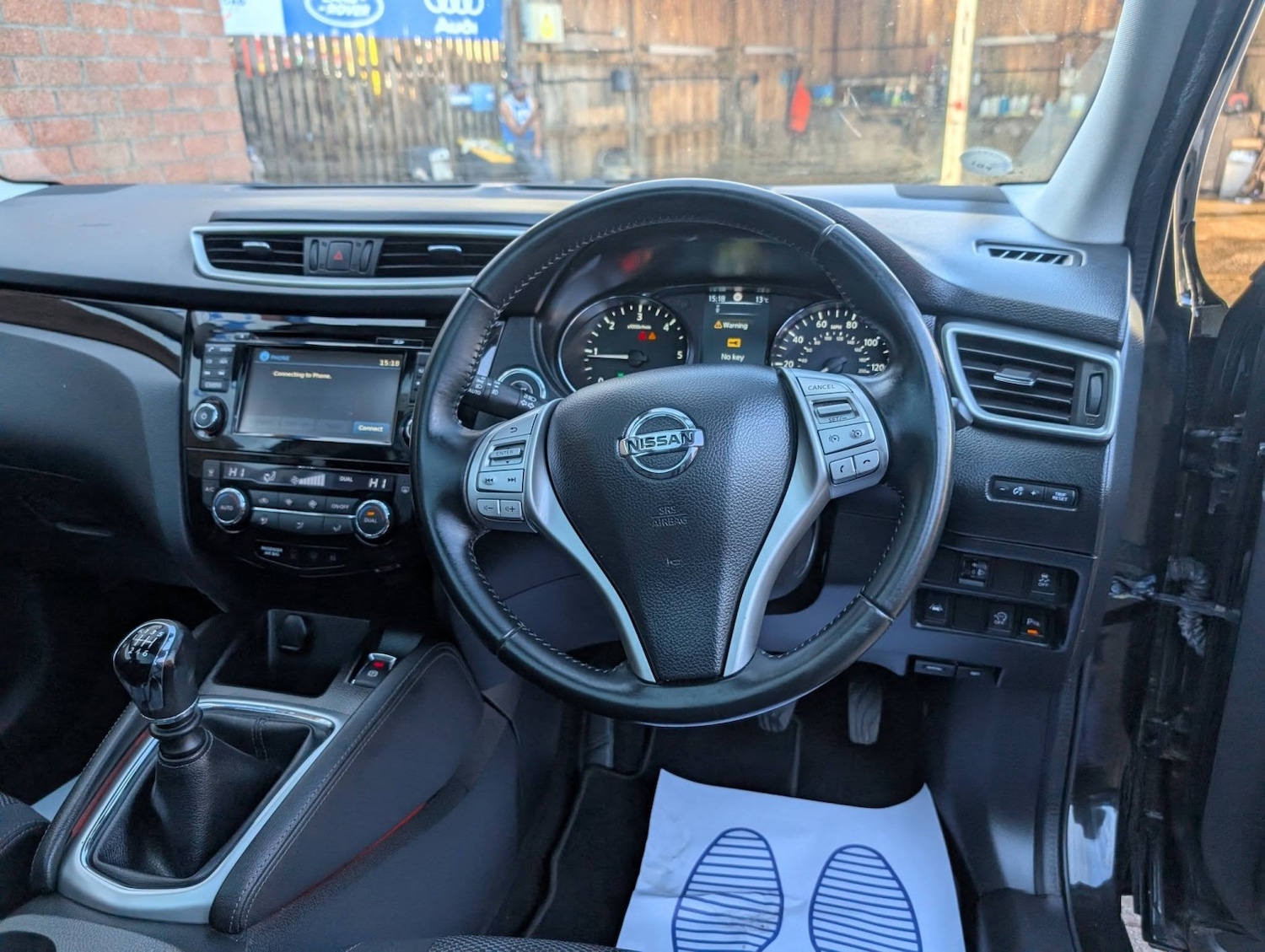 Used Nissan Qashqai 2015 for sale - 77997201: Photo 21