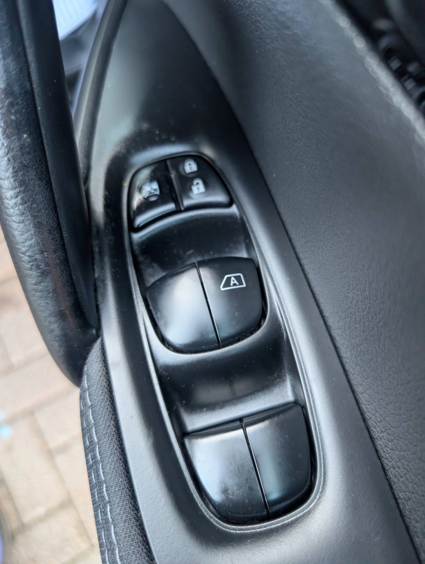 Used Nissan Qashqai 2015 for sale - 77997201: Photo 29