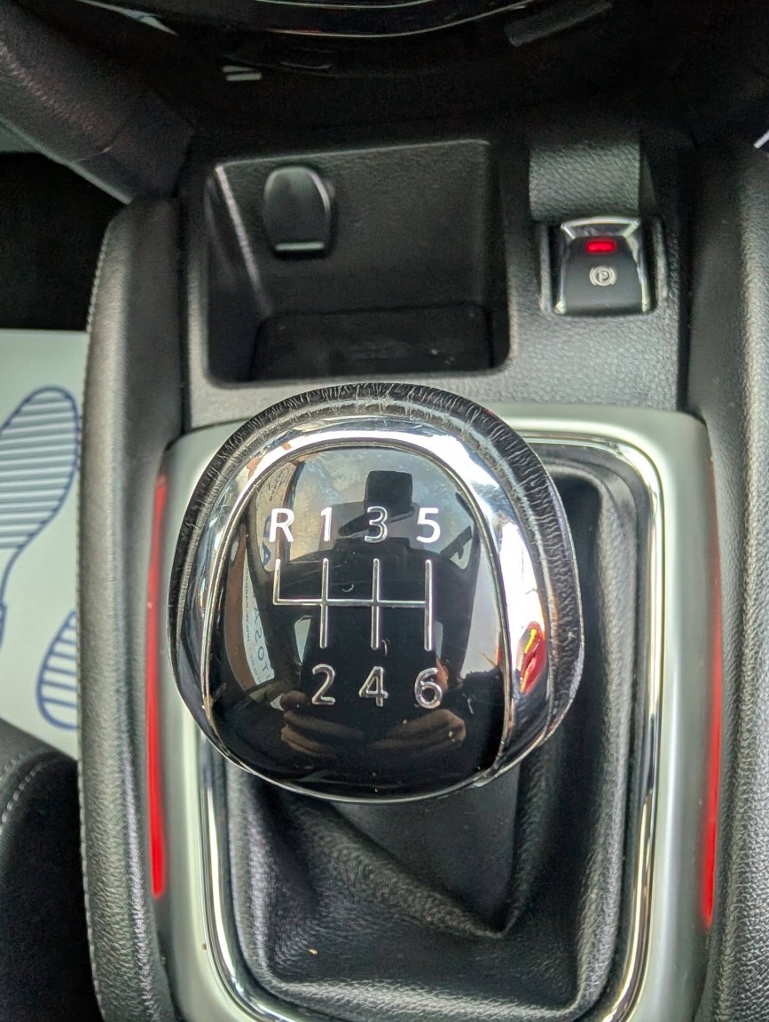 Used Nissan Qashqai 2015 for sale - 77997201: Photo 31