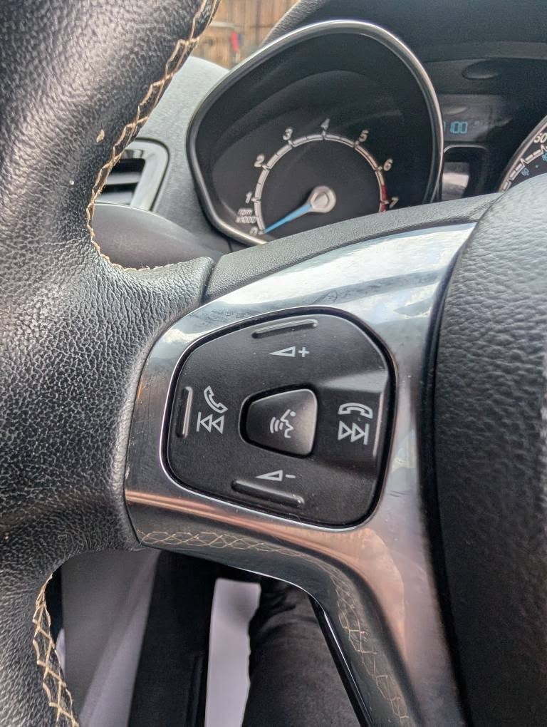 Used Ford Fiesta 2016 for sale - 76107226: Photo 23