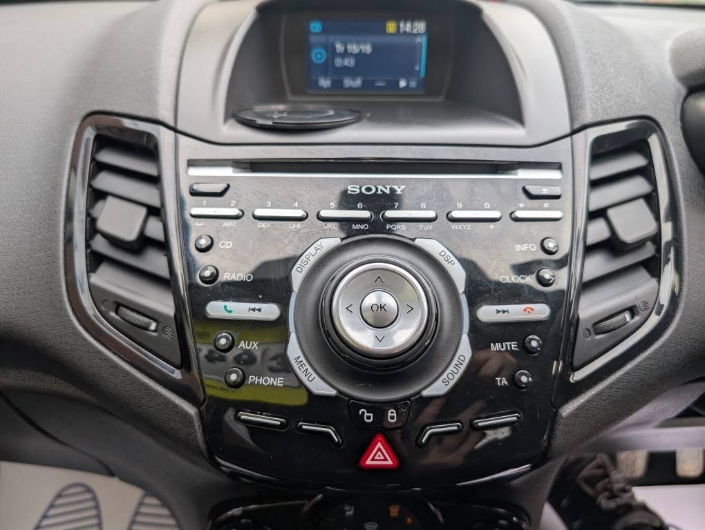 Used Ford Fiesta 2016 for sale - 76107226: Photo 29