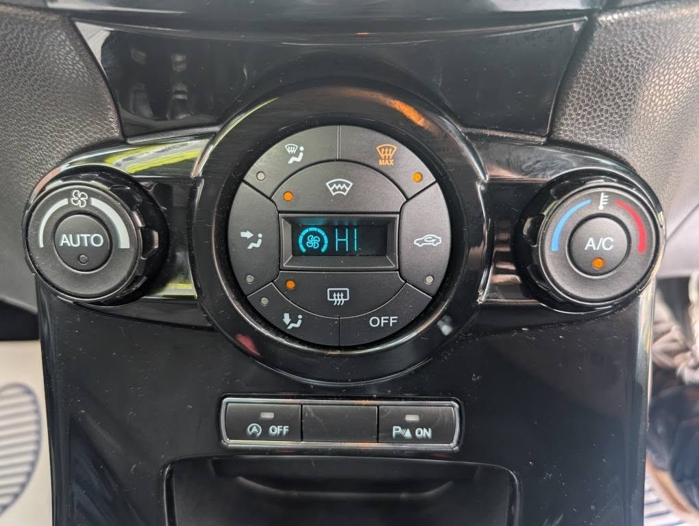 Used Ford Fiesta 2016 for sale - 76107226: Photo 37