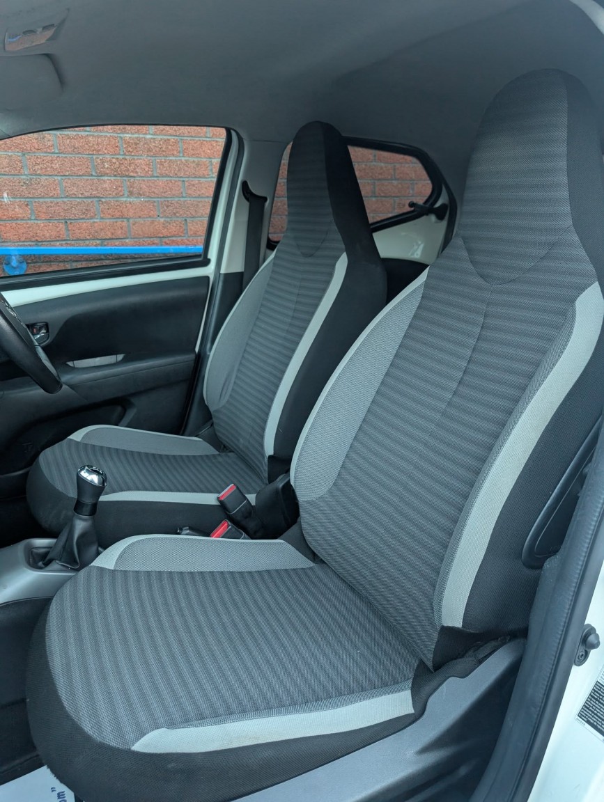 Used Toyota AYGO 2019 for sale - 76712552: Photo 16