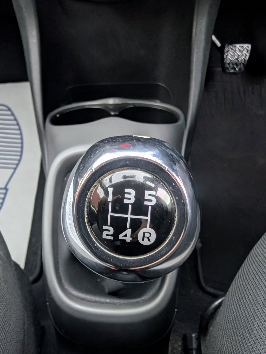 Used Toyota AYGO 2019 for sale - 76712552: Photo 28