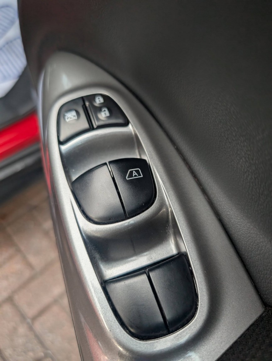 Used Nissan Juke 2017 for sale - 77028042: Photo 21