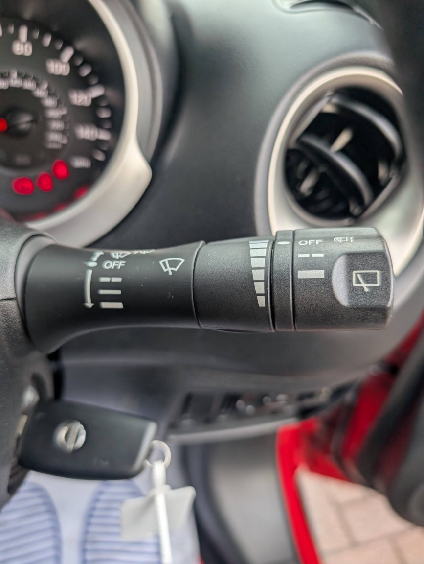 Used Nissan Juke 2017 for sale - 77028042: Photo 27