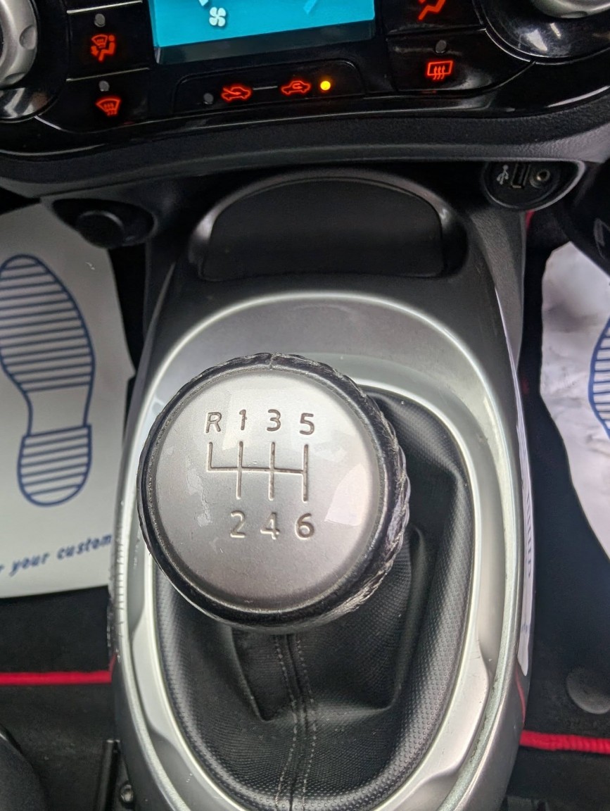 Used Nissan Juke 2017 for sale - 77028042: Photo 33