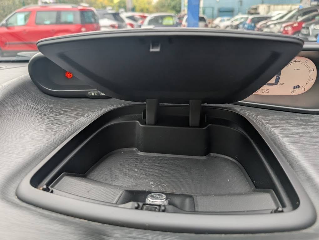 Used Citroen C3 Picasso 2015 for sale - 77027962: Photo 25