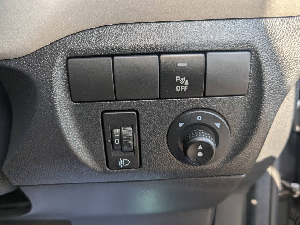Used Citroen Berlingo 2014 for sale - 76107397: Photo 40