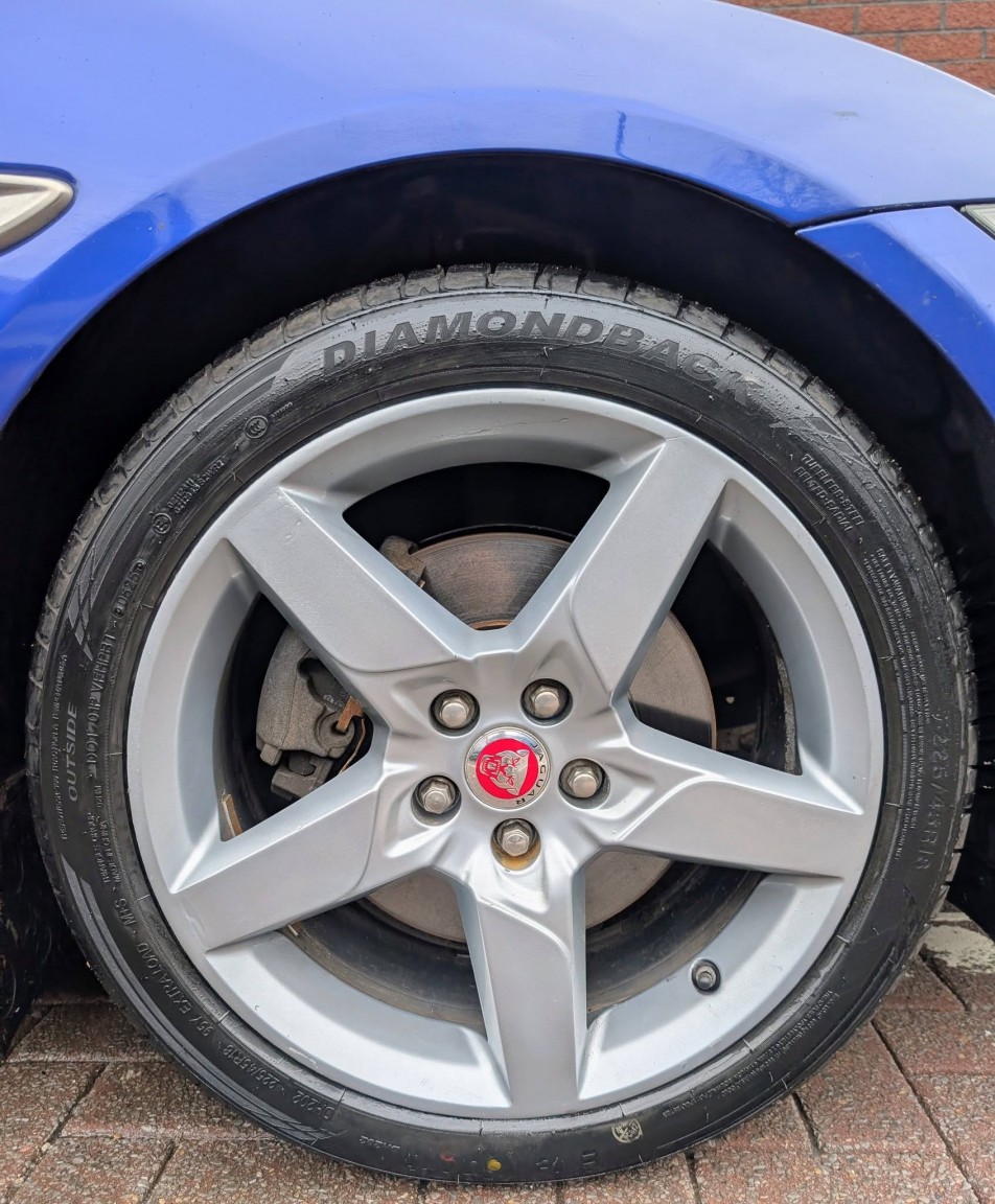 Used Jaguar XE 2019 for sale - 77423332: Photo 17