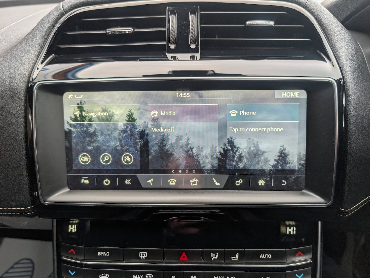 Used Jaguar XE 2019 for sale - 77423332: Photo 46