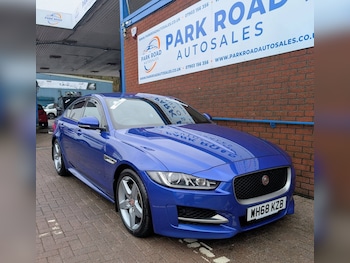 Used Jaguar XE 2019 for sale - 77423332: Photo
