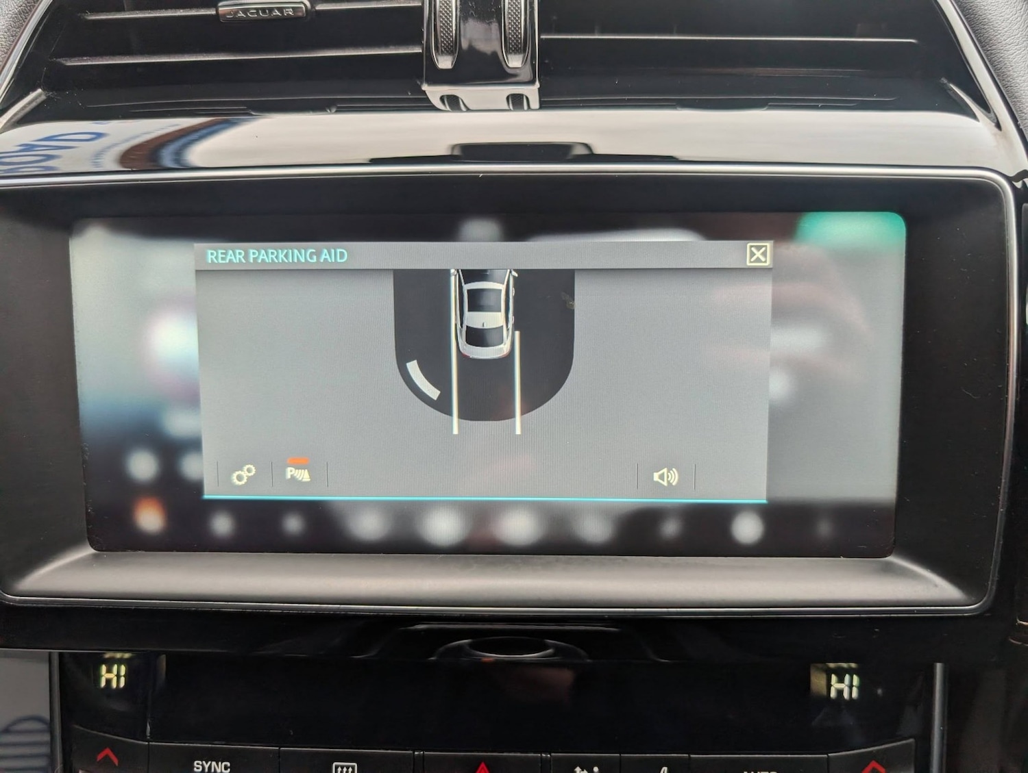 Used Jaguar XE 2019 for sale - 77423332: Photo 51