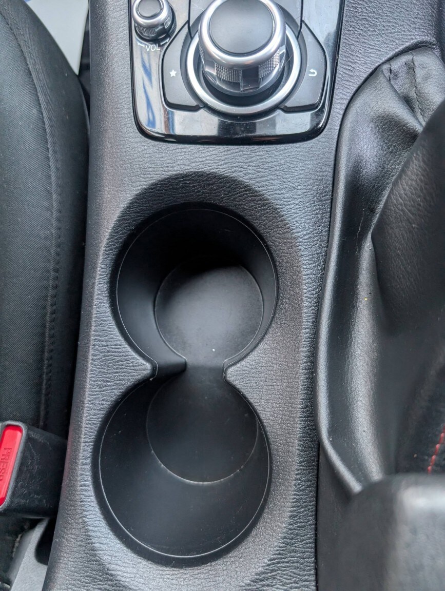 Used Mazda Mazda3 2016 for sale - 77997267: Photo 28