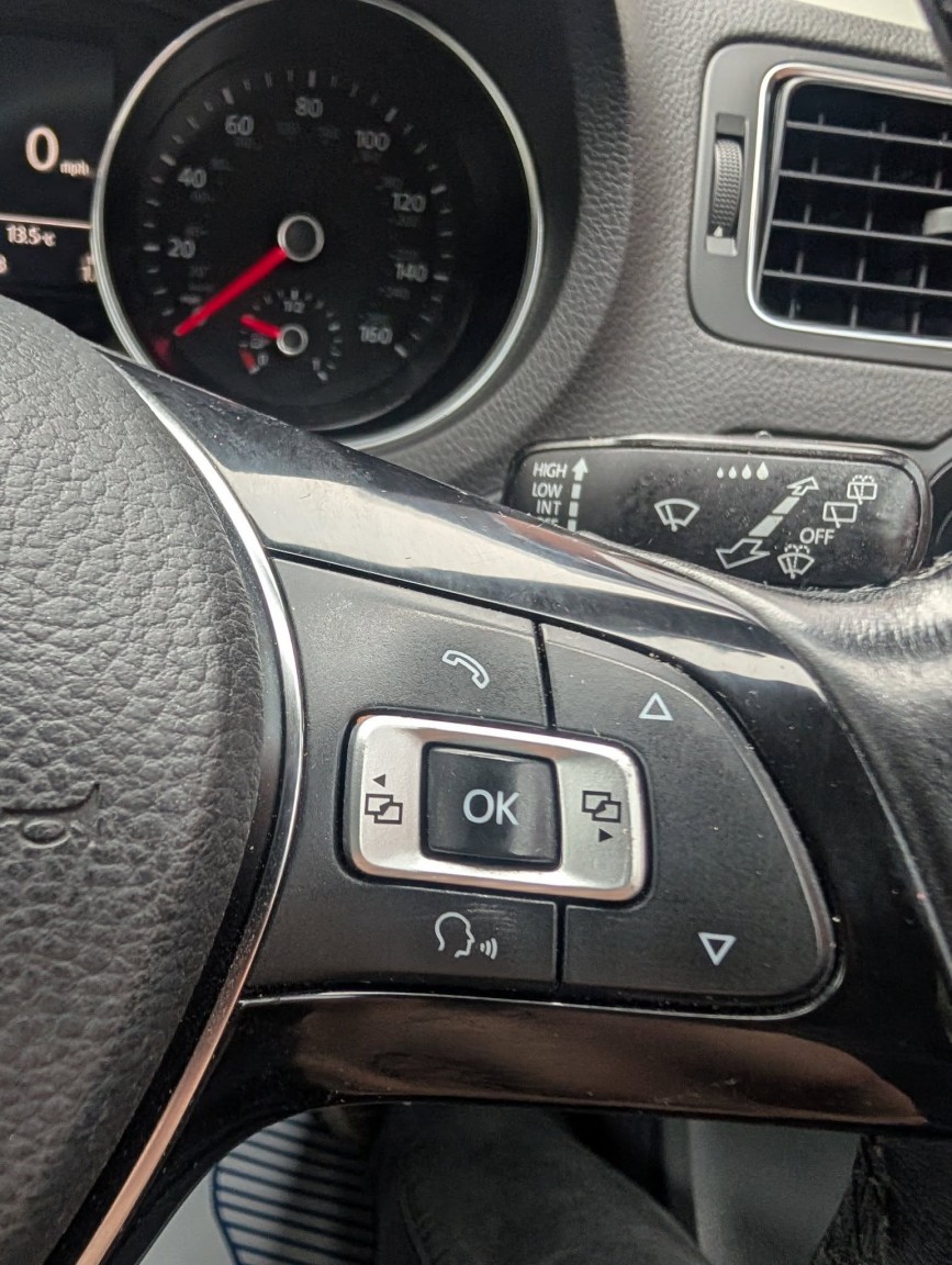 Used Volkswagen Polo 2016 for sale - 76497440: Photo 23