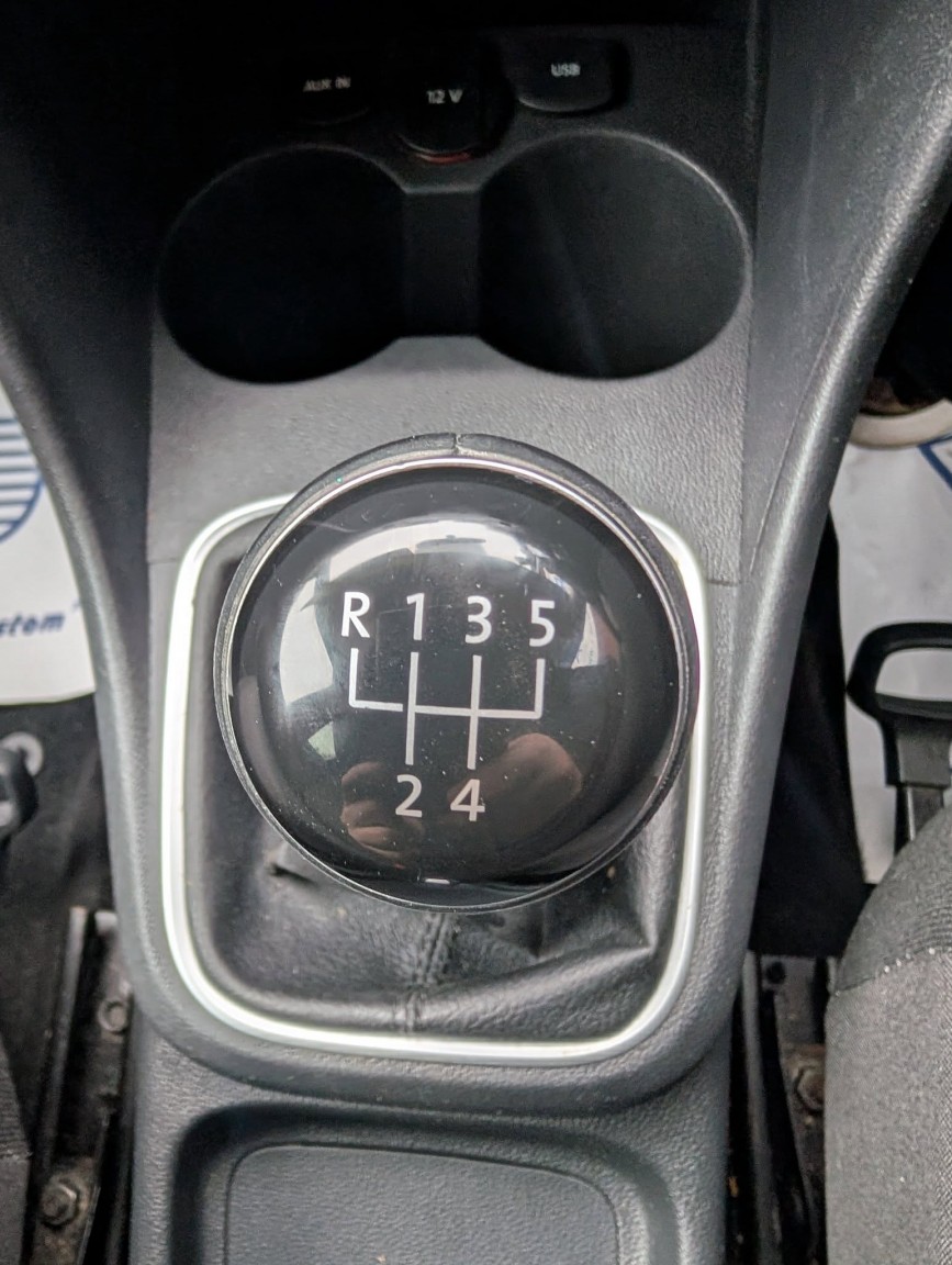 Used Volkswagen Polo 2016 for sale - 76497440: Photo 27