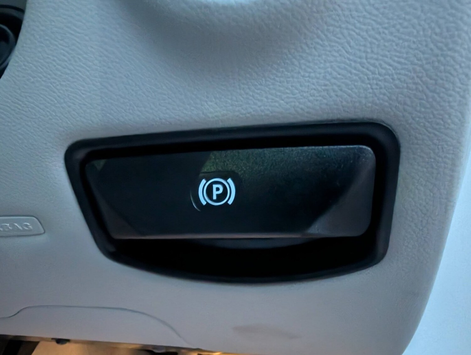 Used Mercedes-Benz CLS 2013 for sale - 77501478: Photo 31