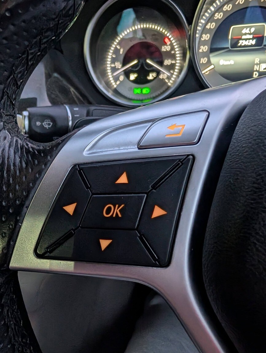 Used Mercedes-Benz CLS 2013 for sale - 77501478: Photo 33