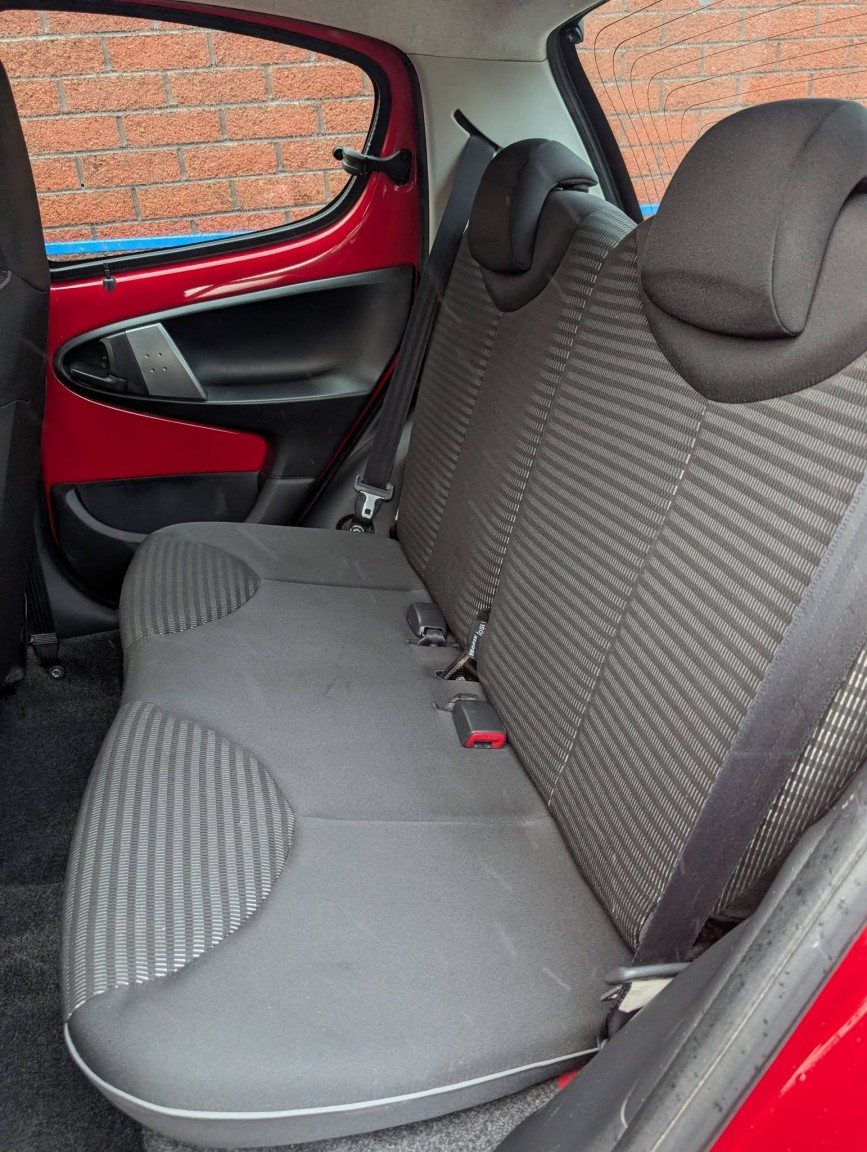 Used Peugeot 107 2013 for sale - 77173107: Photo 12