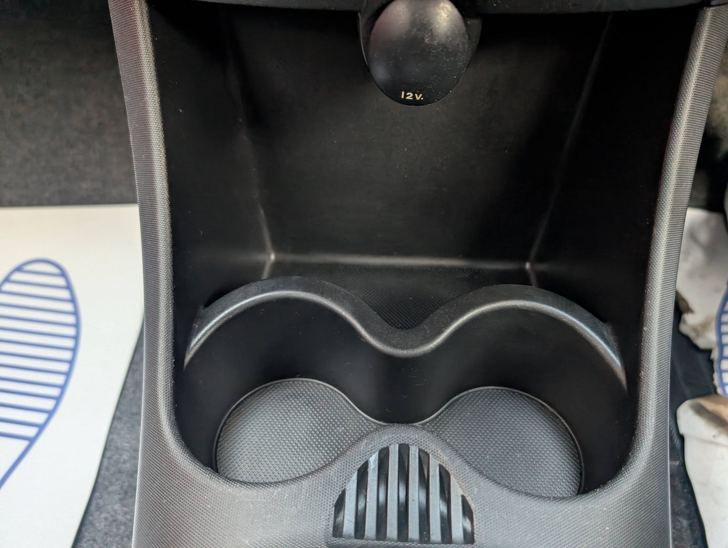 Used Peugeot 107 2013 for sale - 77173107: Photo 24