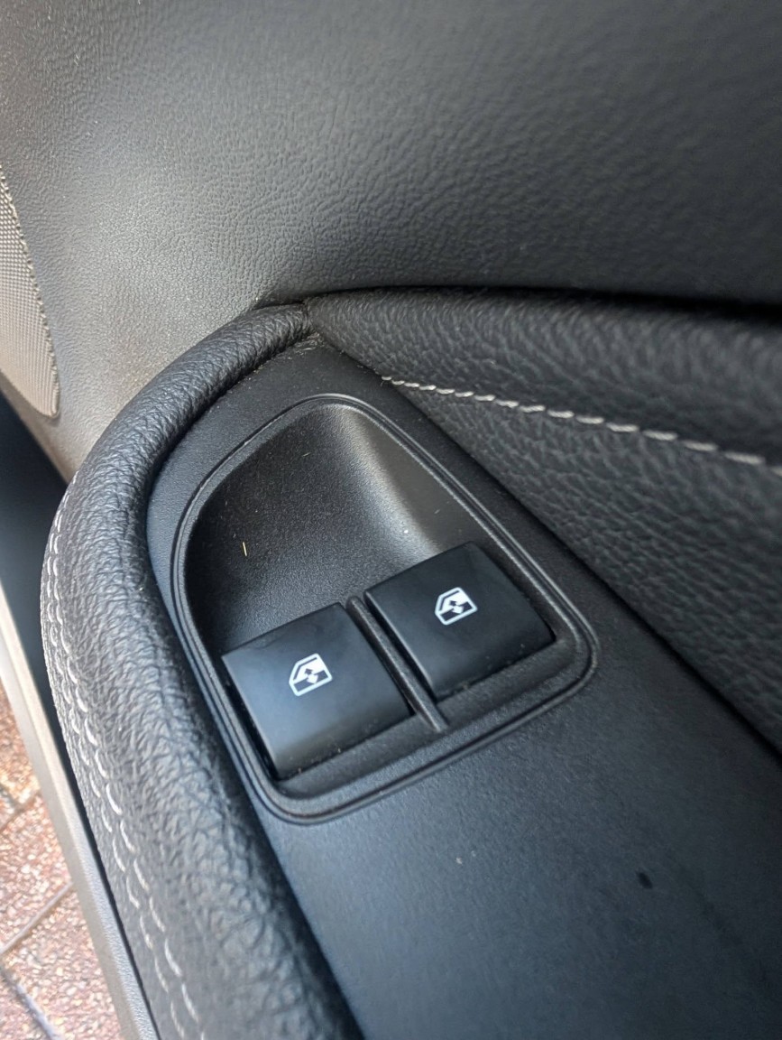 Used Vauxhall ADAM 2015 for sale - 77027900: Photo 23