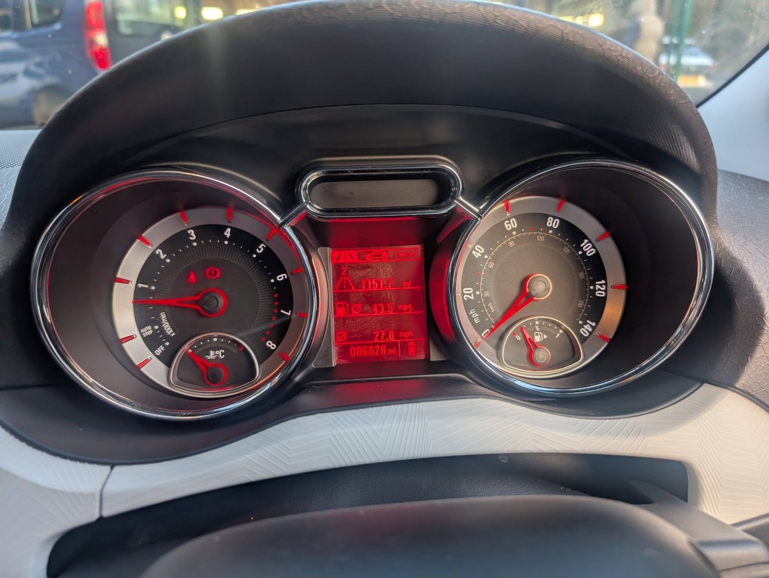 Used Vauxhall ADAM 2015 for sale - 77027900: Photo 34