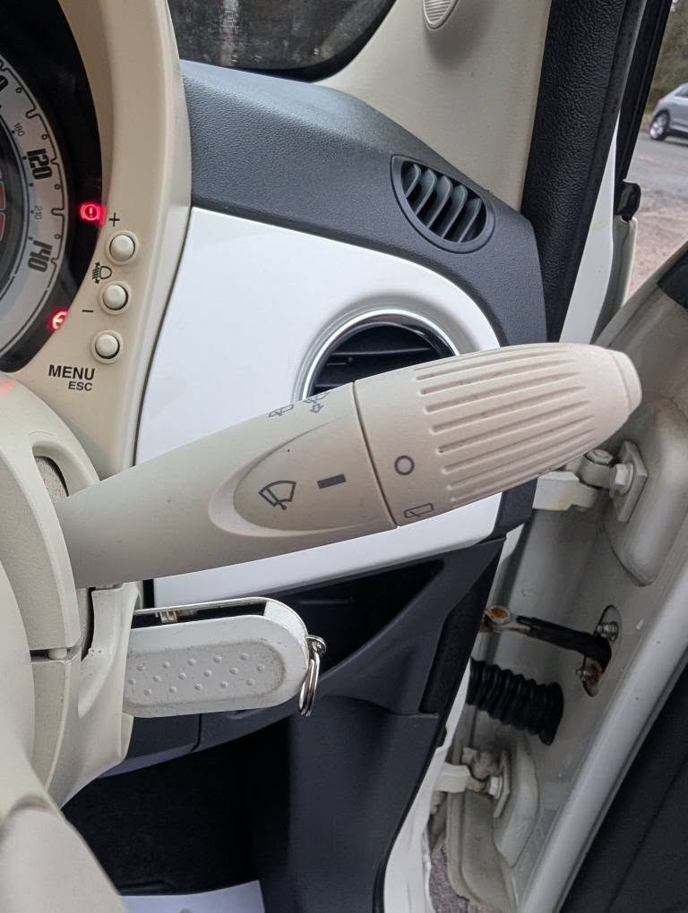 Used Fiat 500 2011 for sale - 77465070: Photo 28