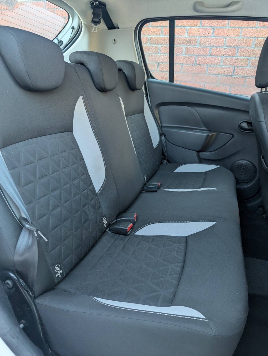 Used Dacia Sandero Stepway 2014 for sale - 77997198: Photo 15